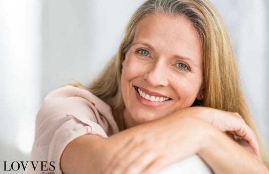 
Vitamin C and Vitamin F essential nutrients for our skin